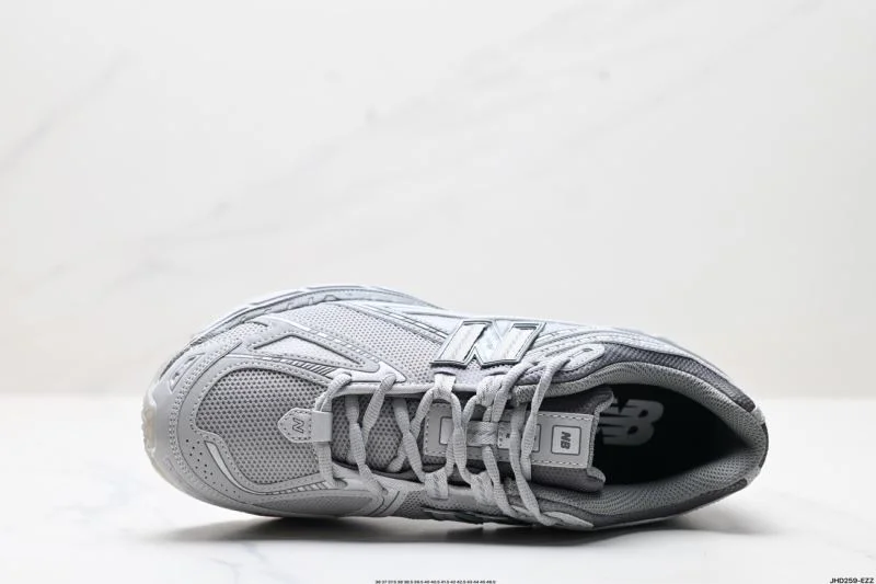 Breathable New Balance Shoes 3236