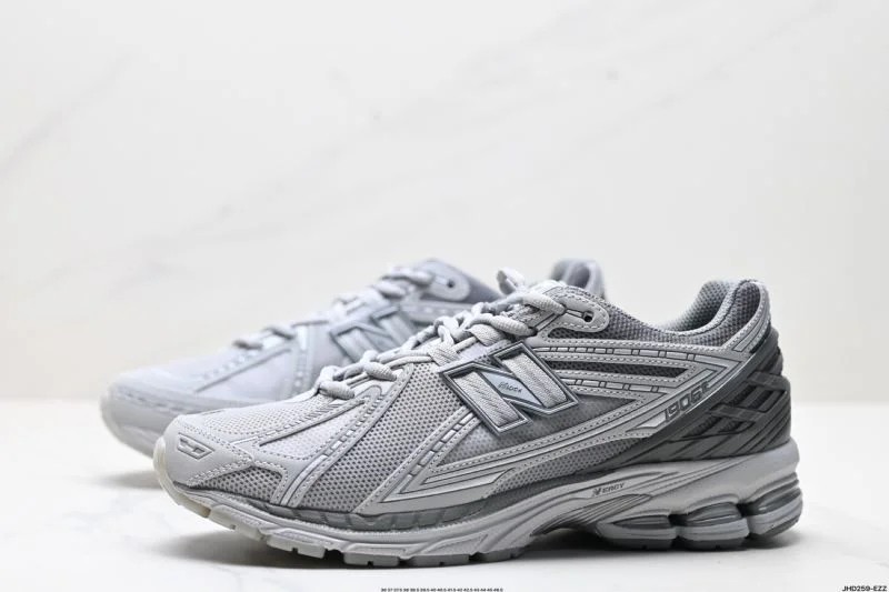 Breathable New Balance Shoes 3236