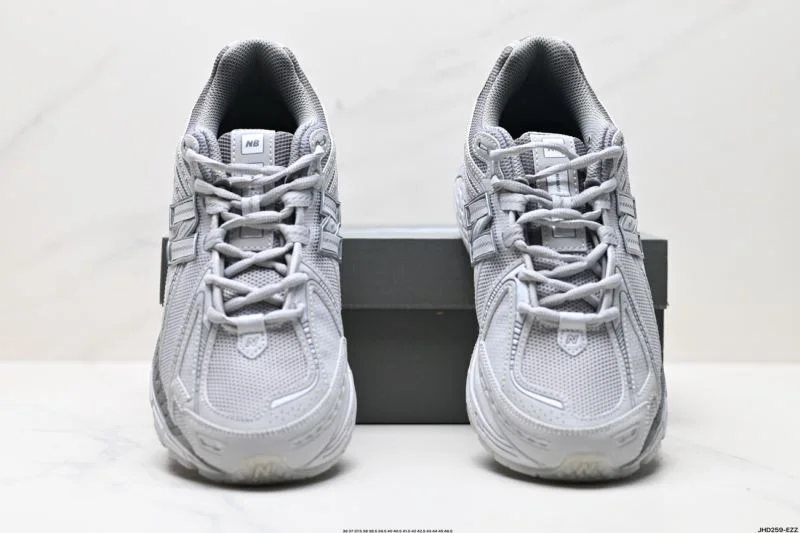 Breathable New Balance Shoes 3236