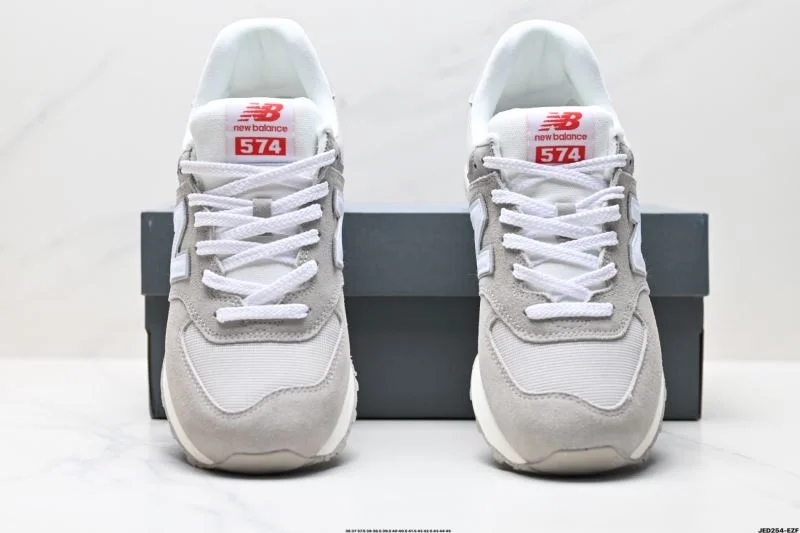 New Balance Shoes Elegant 3218