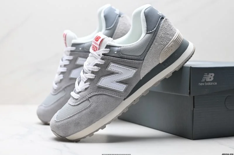 New Balance Shoes Practical 3216