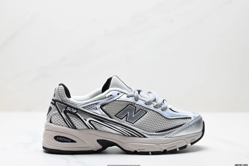 StreetReady New Balance Shoes 3225