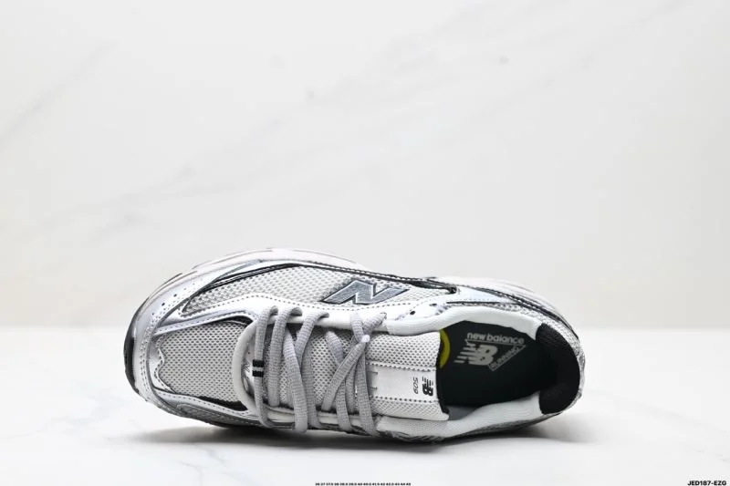 StreetReady New Balance Shoes 3225