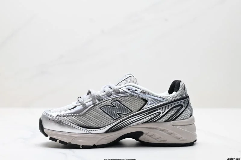 StreetReady New Balance Shoes 3225