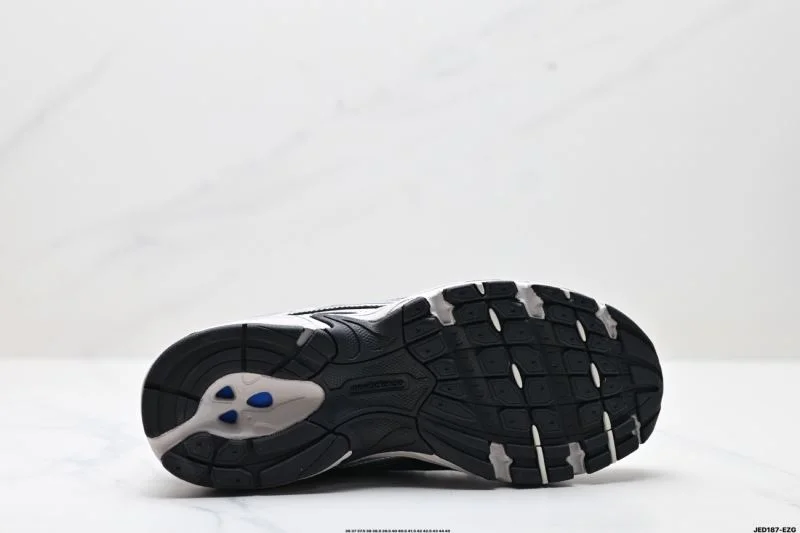 StreetReady New Balance Shoes 3225