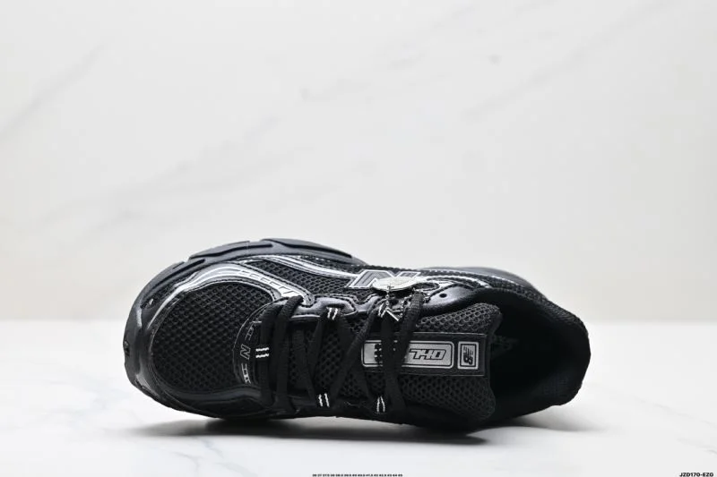 New Balance Shoes TopPick 3223