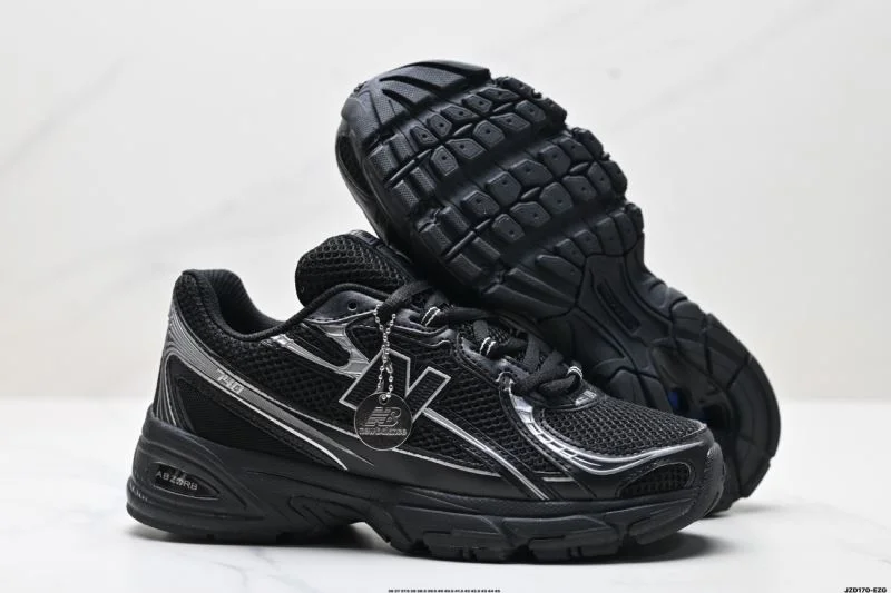 New Balance Shoes TopPick 3223