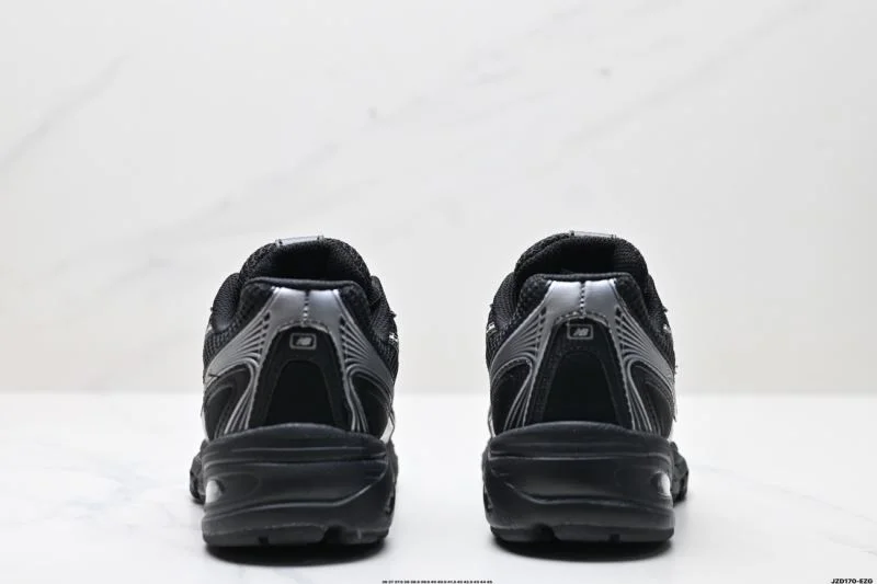 New Balance Shoes TopPick 3223