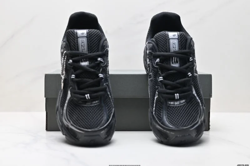 New Balance Shoes TopPick 3223