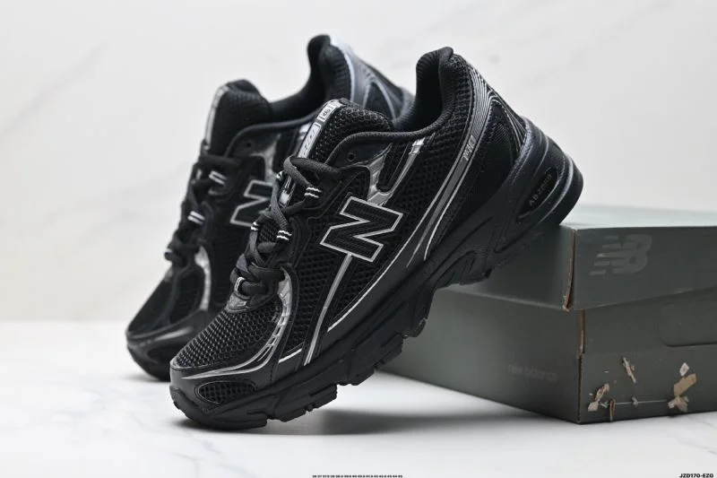 New Balance Shoes TopPick 3223