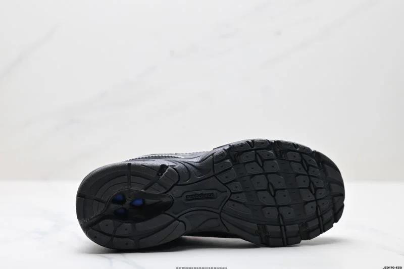 New Balance Shoes TopPick 3223