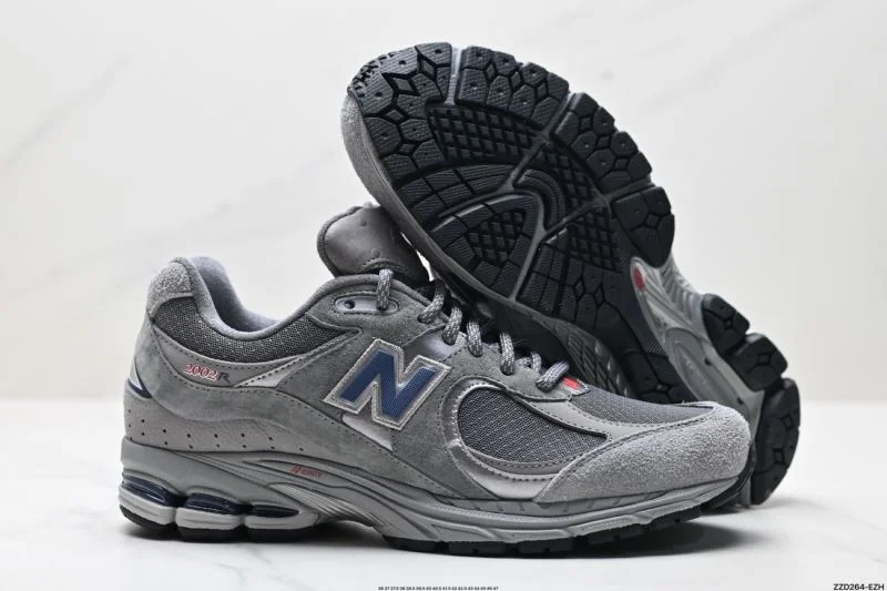 SoftTouch New Balance Shoes 3208