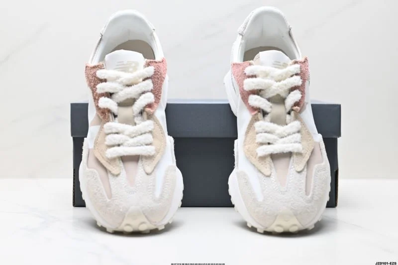 New Balance Shoes Bright 3201