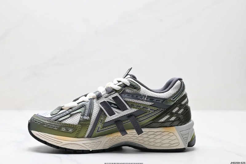 New Balance Shoes GoAnywhere 3200