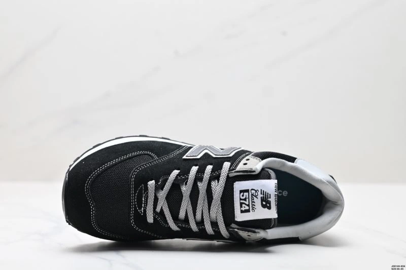 Vibrant New Balance Shoes 3182