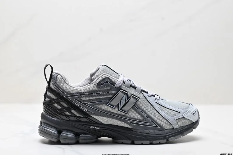 SportInspired New Balance Shoes 3195