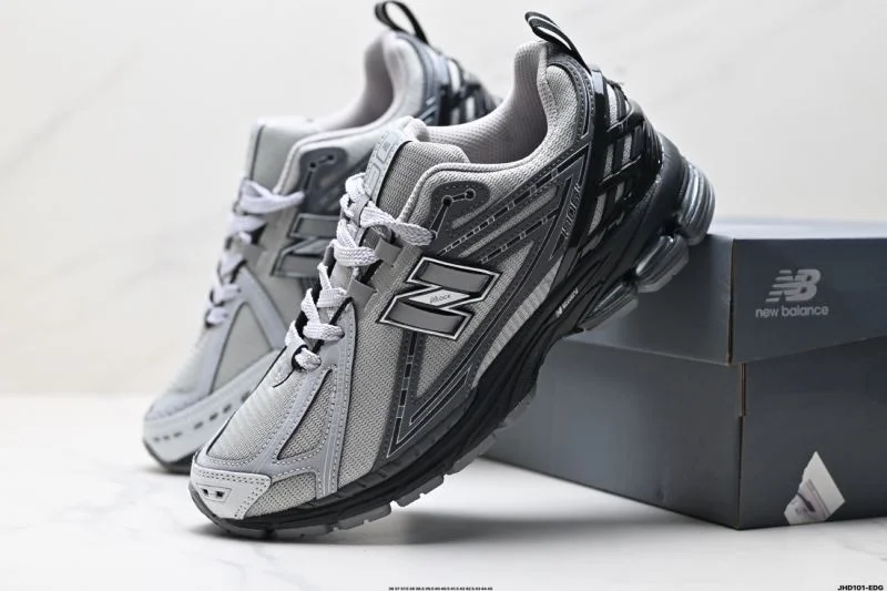 SportInspired New Balance Shoes 3195