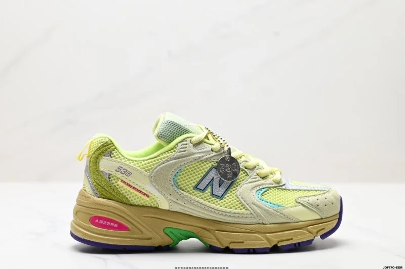MoistureWicking New Balance Shoes 3209