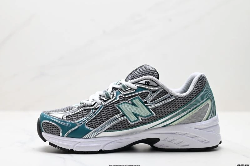 ZipUp New Balance Shoes 3174