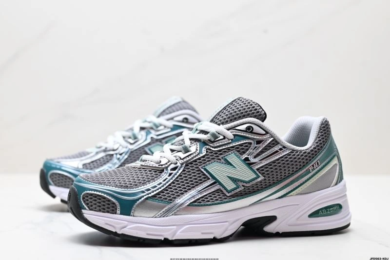 ZipUp New Balance Shoes 3174