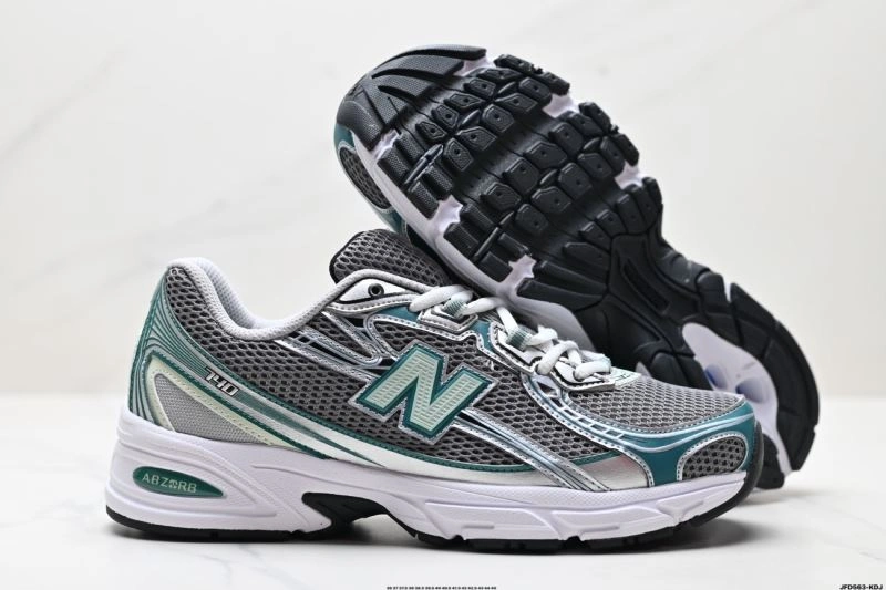 ZipUp New Balance Shoes 3174