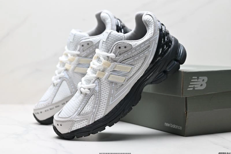 New Balance Shoes Vibrant 3162