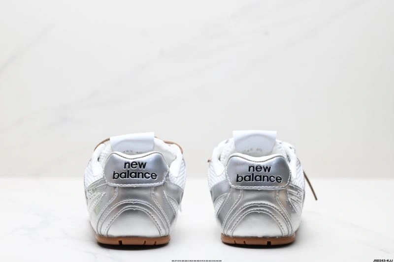 ZipUp New Balance Shoes 3163