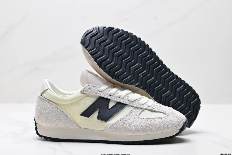 New Balance Shoes Bright 3138