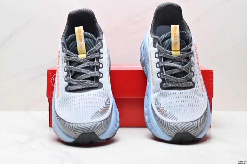 New Balance Shoes Versatile 3137