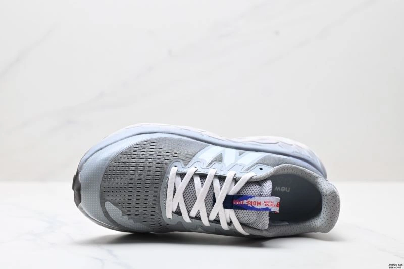 Stretchable New Balance Shoes 3145