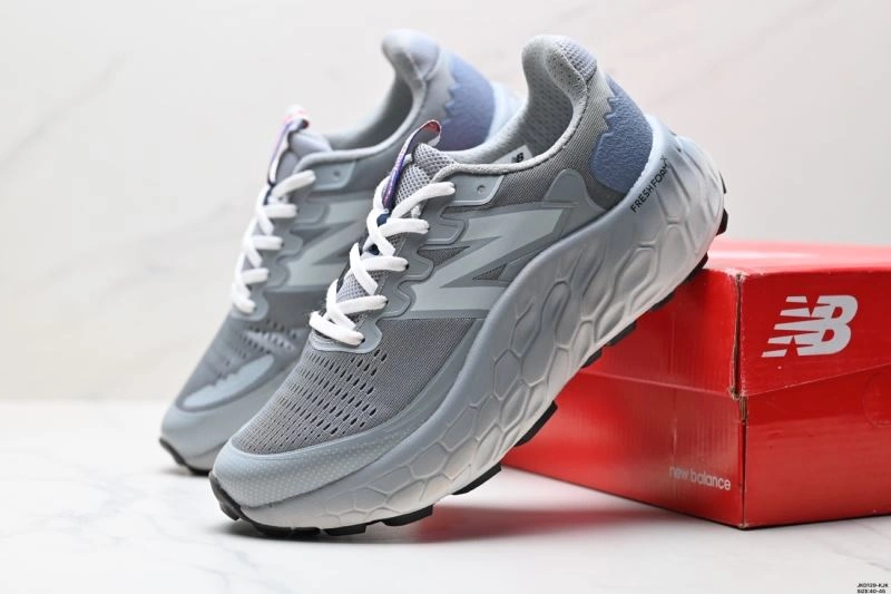 Stretchable New Balance Shoes 3145