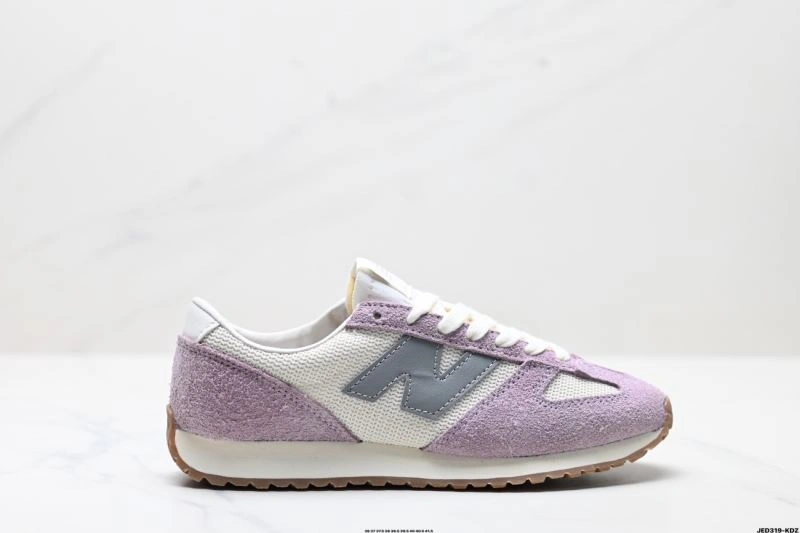 MoistureWicking New Balance Shoes 3157