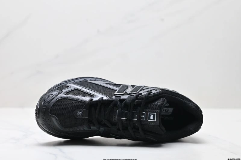 New Balance Shoes QuickDry 3168