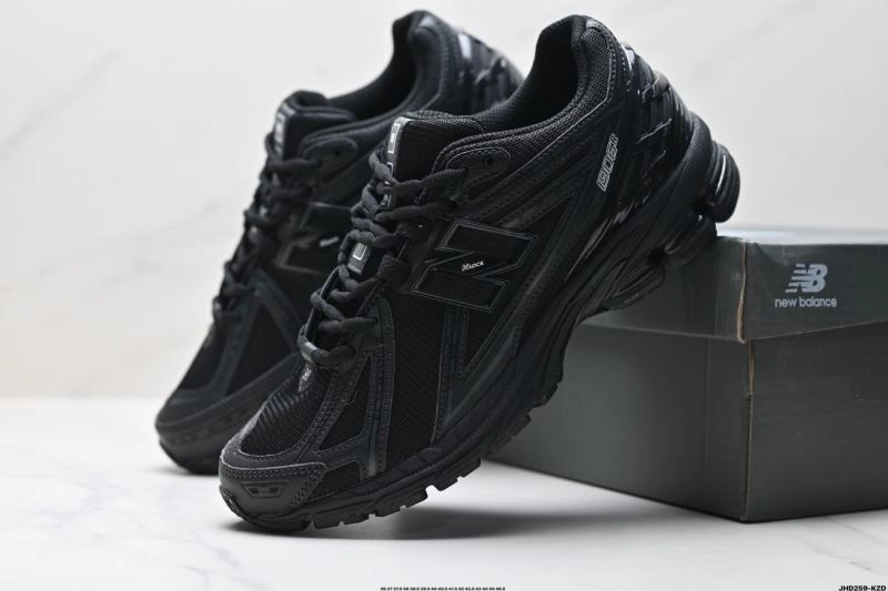 New Balance Shoes QuickDry 3168