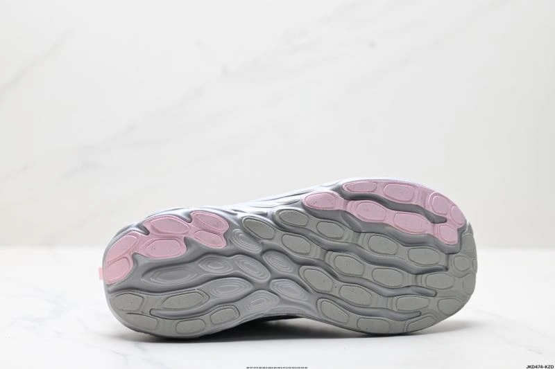 New Balance Shoes WellDesigned 3129