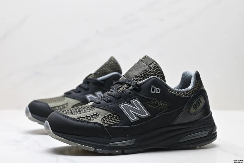 Practical New Balance Shoes 3135