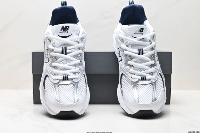Functional New Balance Shoes 3131