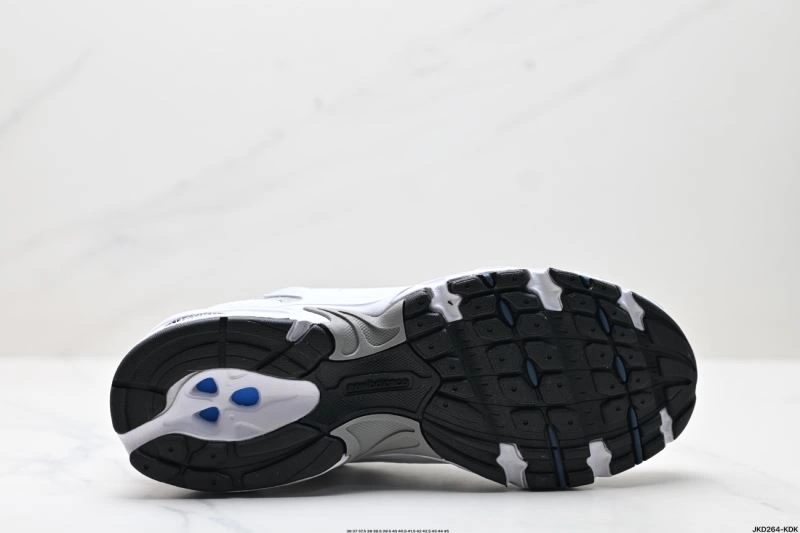 Functional New Balance Shoes 3131