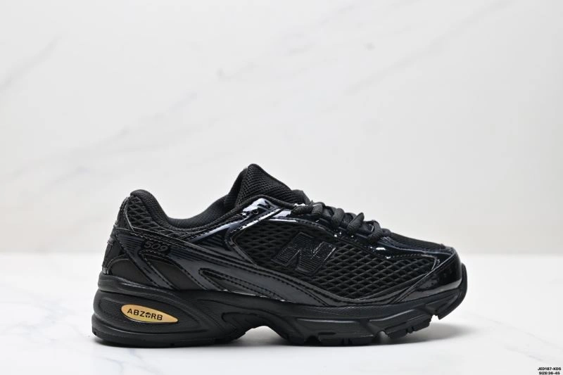 Elegant New Balance Shoes 3109