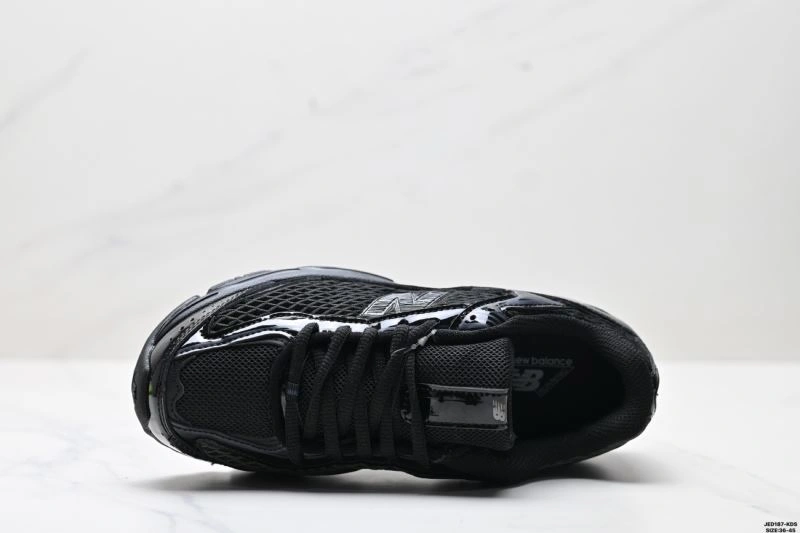 Elegant New Balance Shoes 3109