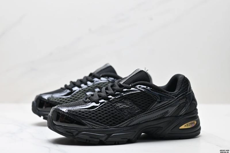 Elegant New Balance Shoes 3109