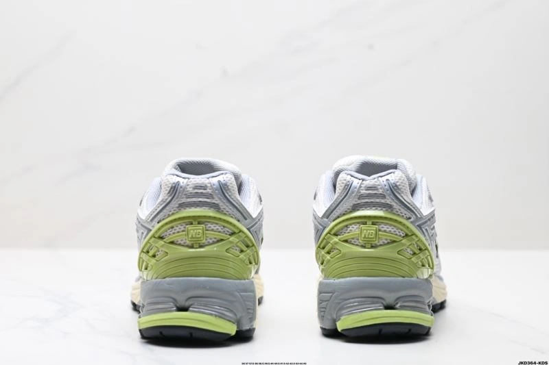 SoftTouch New Balance Shoes 3124