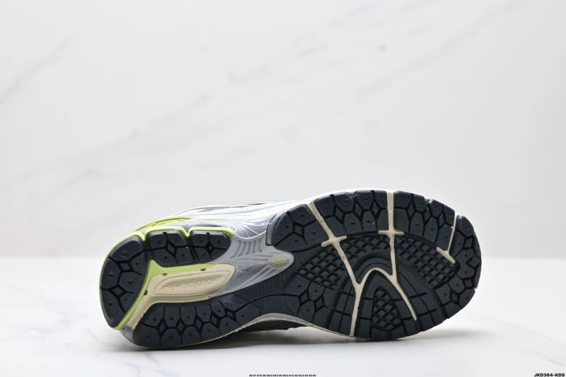 SoftTouch New Balance Shoes 3124