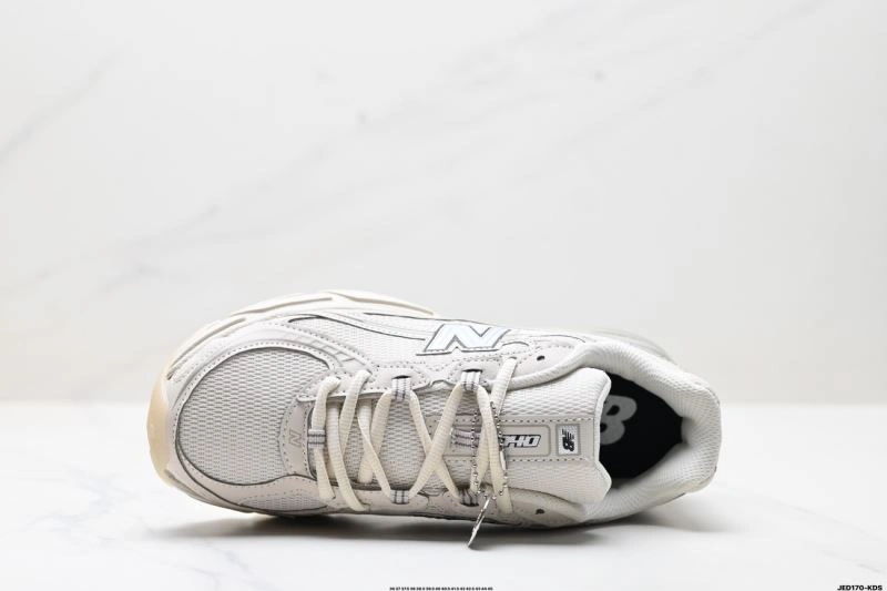 FastDry New Balance Shoes 3107