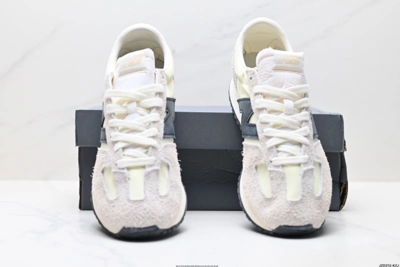 New Balance Shoes Snug 2254