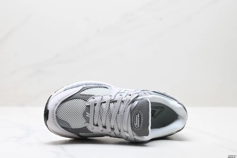 New Balance Shoes Stretchable 2251