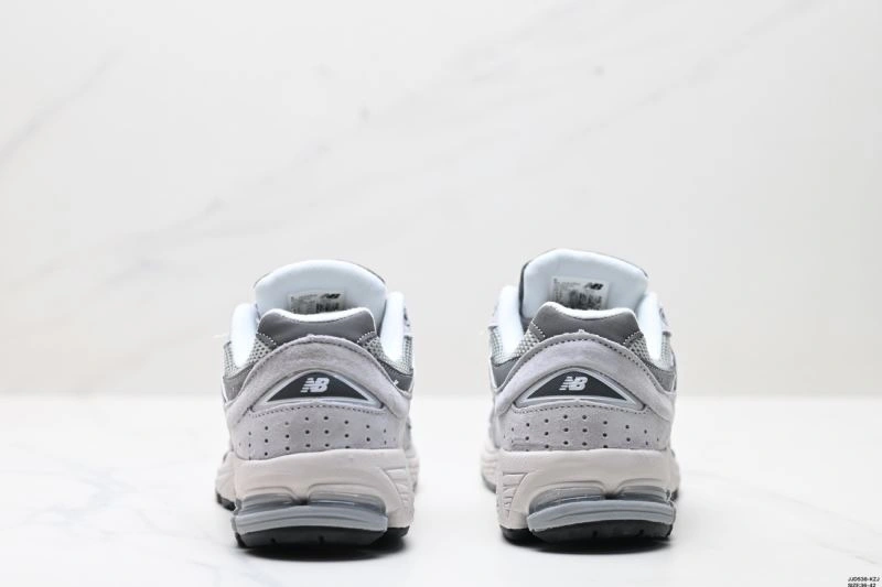 New Balance Shoes Stretchable 2251