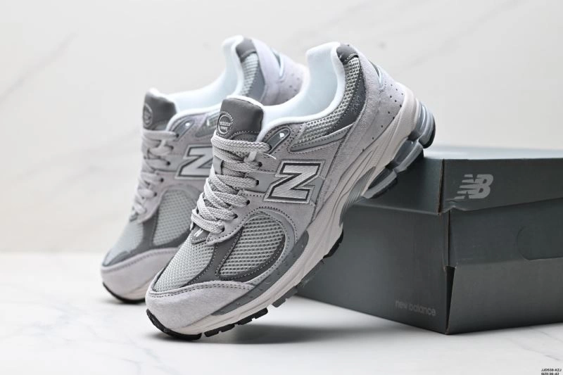 New Balance Shoes Stretchable 2251
