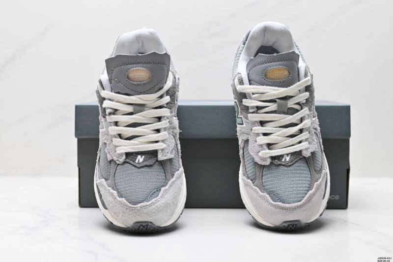 ModernLook New Balance Shoes 2243