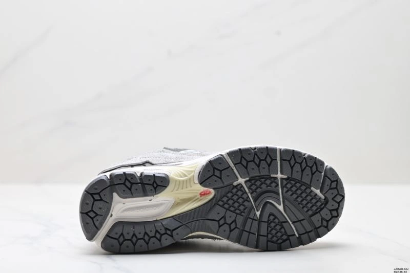 ModernLook New Balance Shoes 2243